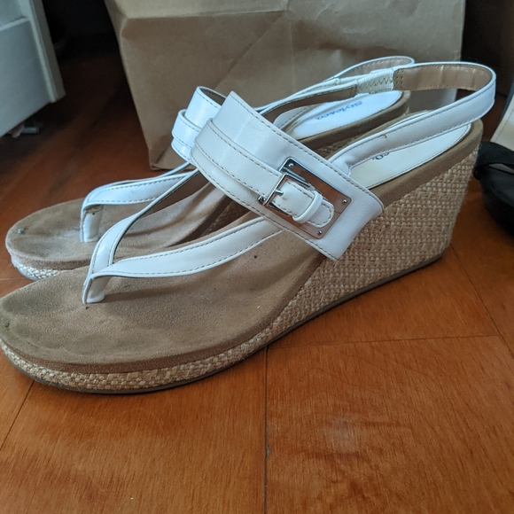 Style & Co white wedges - Picture 2 of 5